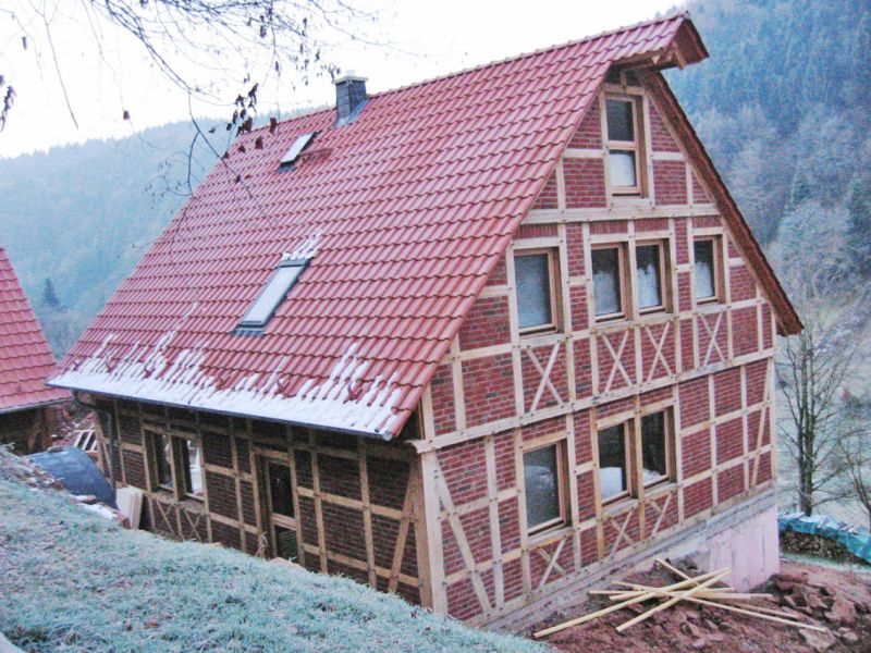 Eín Fachwerkhaus in extremer Hanglage