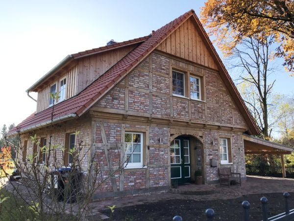 Giebelspitze verschalt